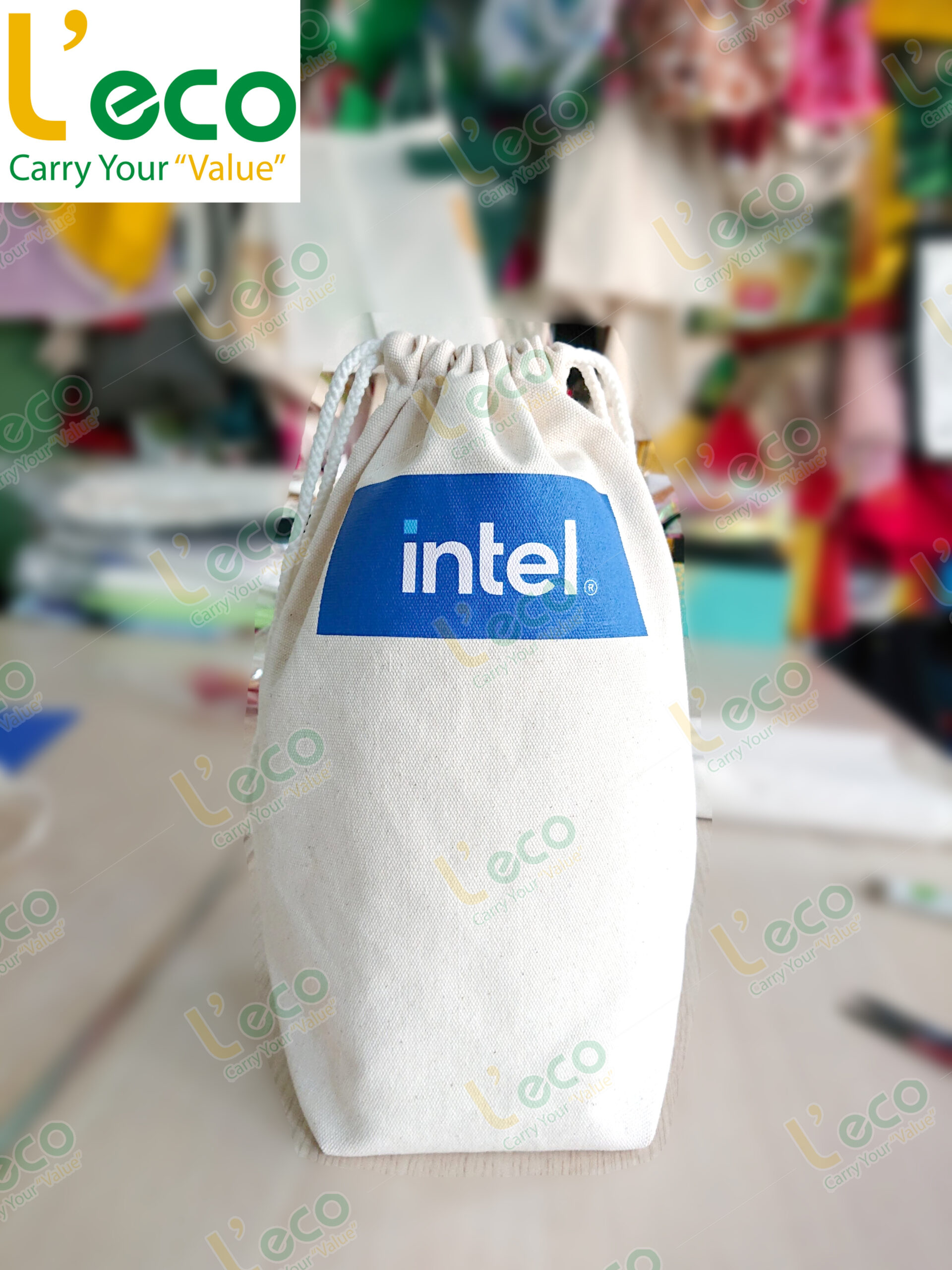 933d93d0e9db33856aca37